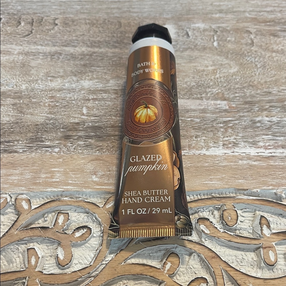 Bath & Body Works Glazed Pumpkin Shea Butter Hand Cream - Brown and Gold